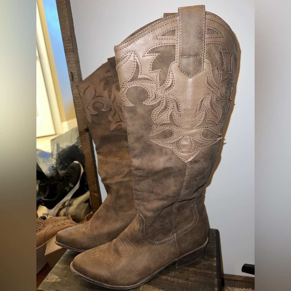 Knee high boots